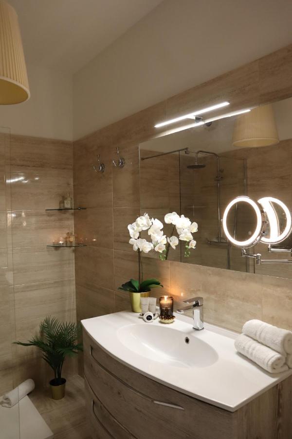 A Casa Tua Apartment Bologna Ngoại thất bức ảnh